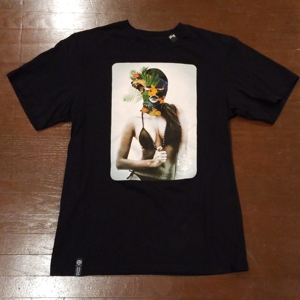 LRG Lifted Research Group Premium Fit Shirt Small